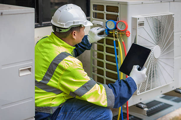 Professional Hvac technician working in Newton, TX